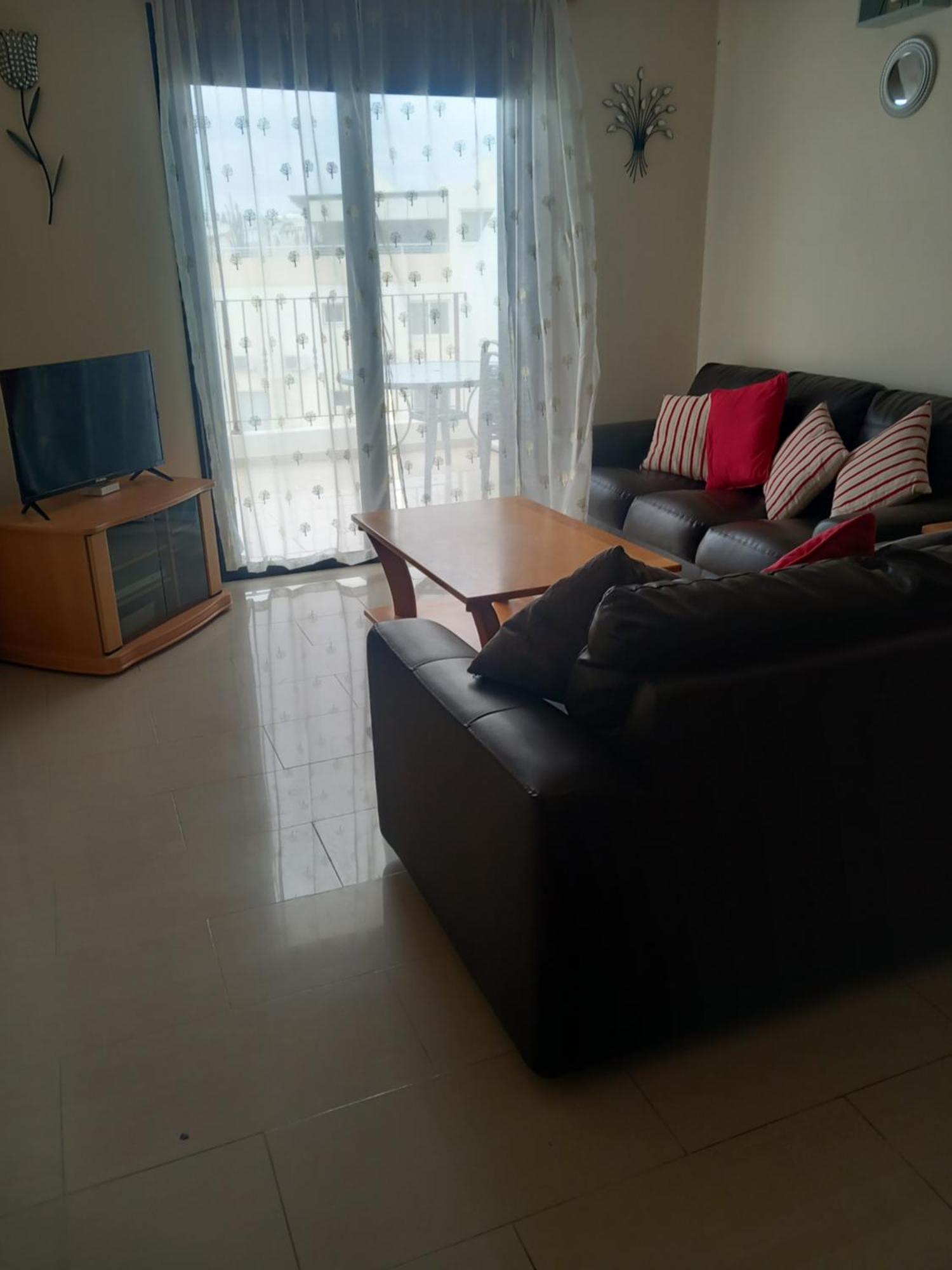 Barlee'S Apartment Paralimni Buitenkant foto